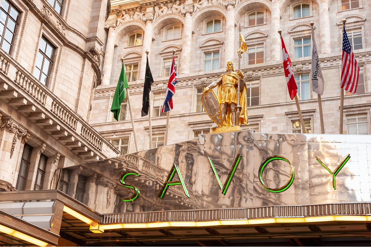 Bring Home a Piece of The Savoy: How Travel Lovers Can Recreate the Magic of London’s Most Famous Hotel
