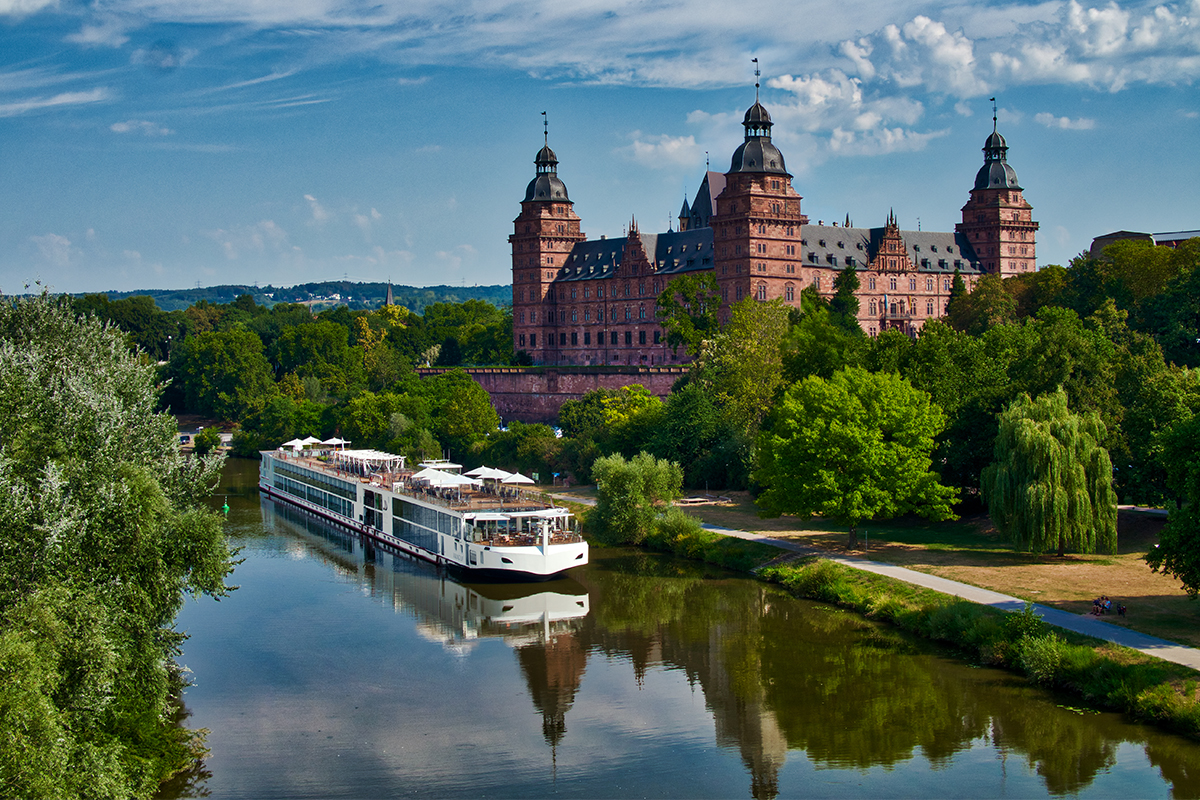 From Rhine Airships to Austrian Wine Dinners: Viking Adds New Ways to Explore Europe